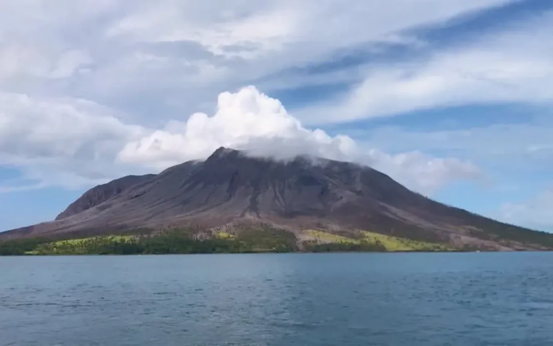 erupção vulcânica, atividade vulcânica, montanha de fogo